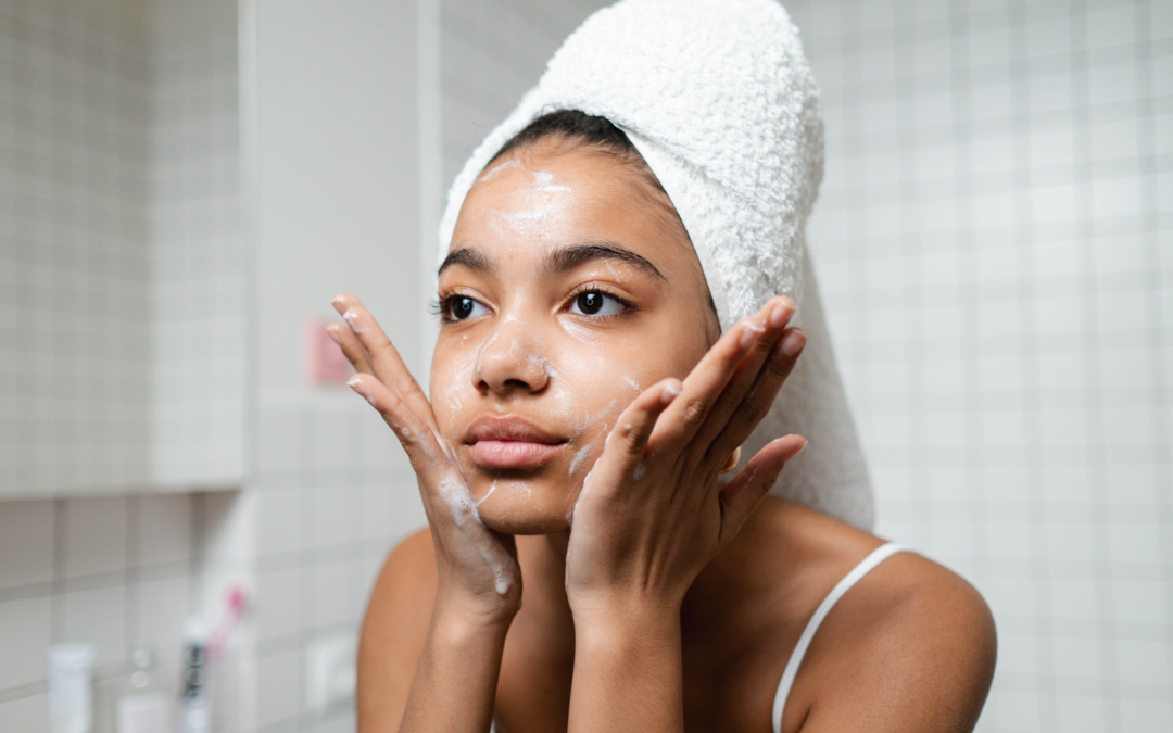 Debunking Skincare Myths: Facts Over Fiction